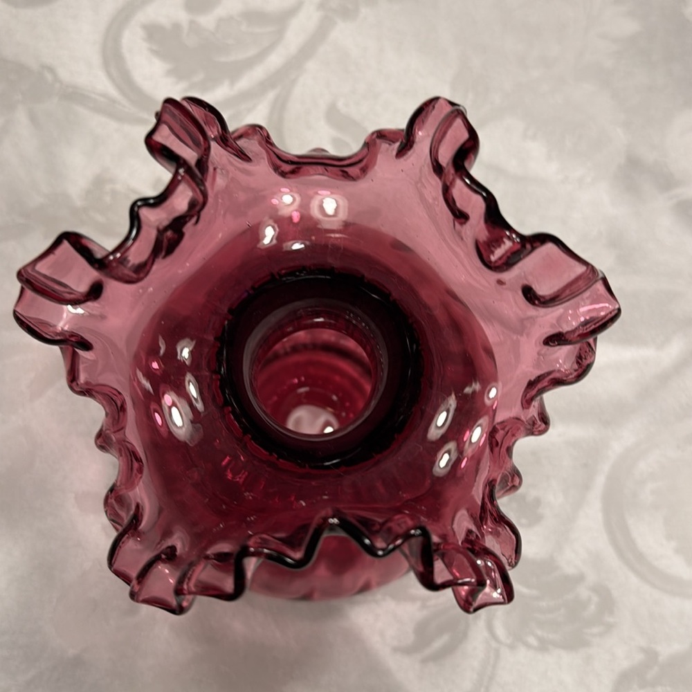 Vintage Fenton cranberry art glass w/ ruffeled edge. - Picture 5 of 6